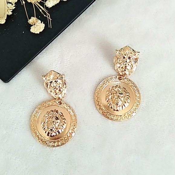 Lion Head Gold Drop Earrings - Picture 2 of 3